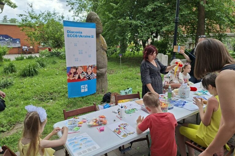 Humanitární středisko Diakonie otevírá pobočku v ukrajinské Poltavě